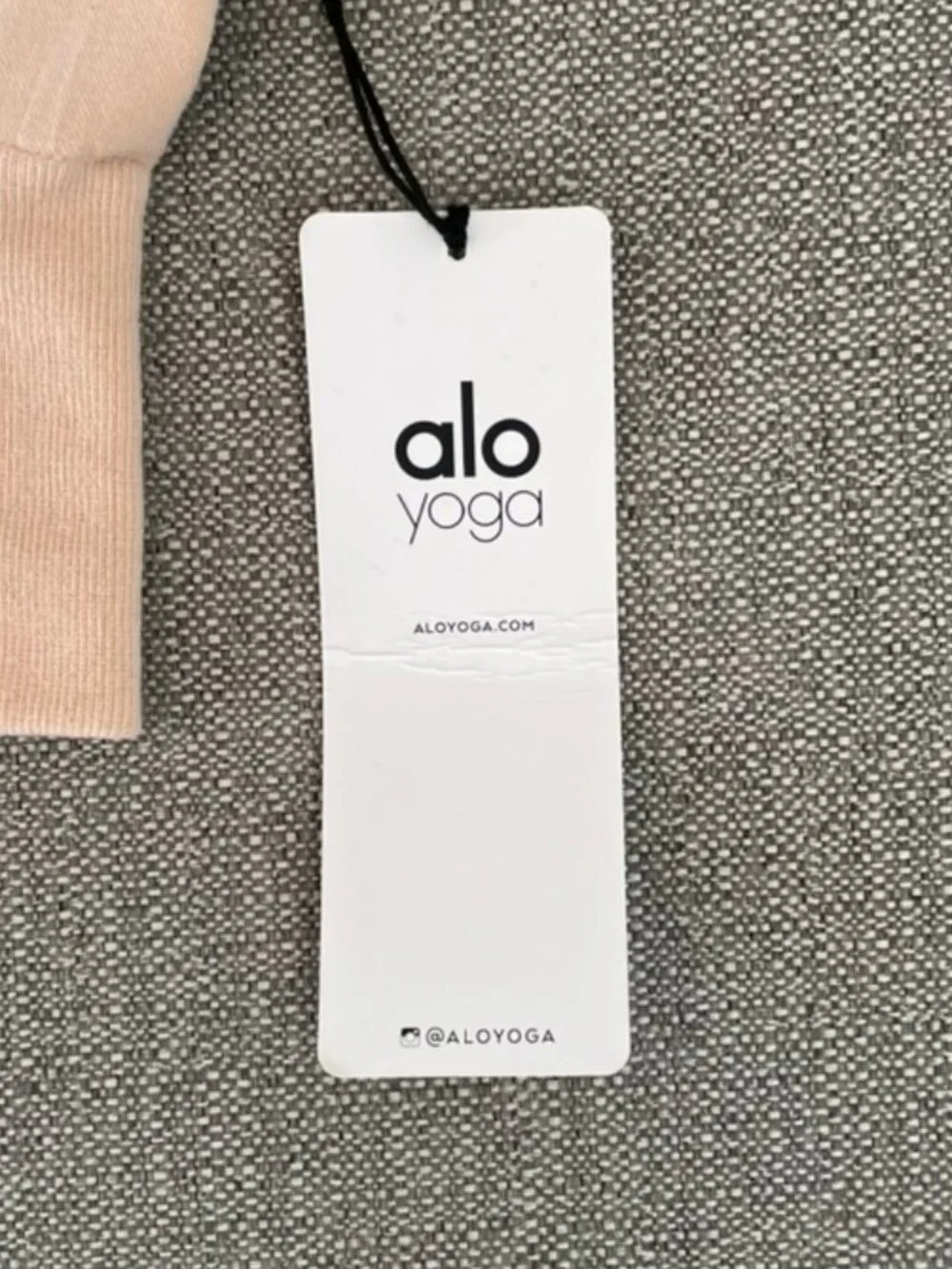 Alo Yoga Delight Sports Bra Bralette in Nectar Size Medium NWT